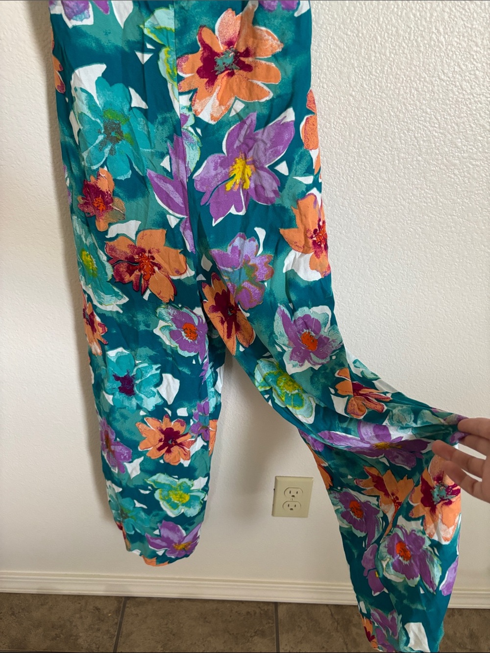 NWT Cato Spaghetti Strap Romper in “Paris Spring Tropic Teal” Size Medium - Picture 4 of 6